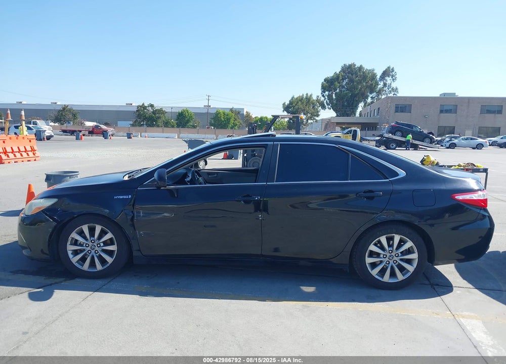 2015 TOYOTA CAMRY HYBRID XLE VIN: 4T1BD1FK8FU154903