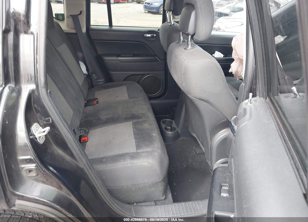 2011 JEEP COMPASS VIN: 1J4NF1FB7BD134500