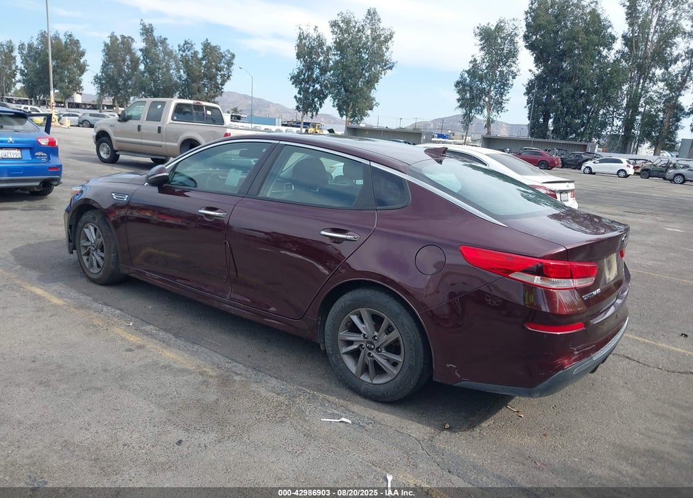 2020 KIA OPTIMA VIN: 5XXGT4L34LG420818