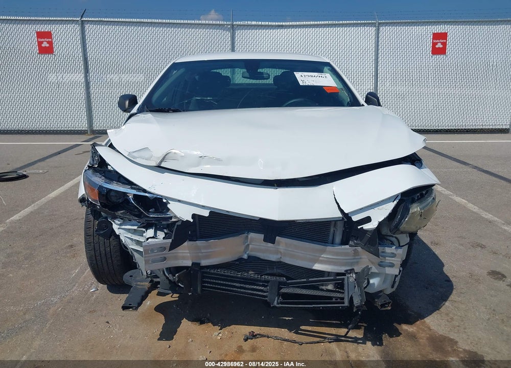2016 CHEVROLET MALIBU VIN: 1G1ZB5ST5GF360161