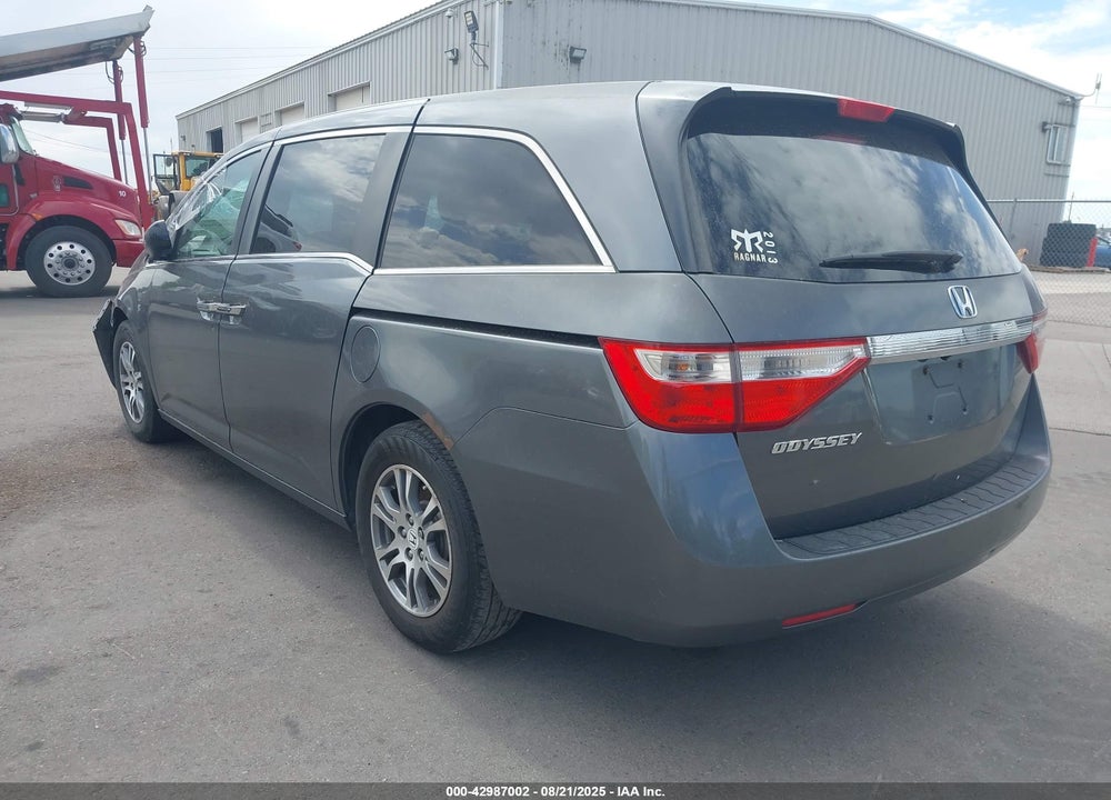 2011 HONDA ODYSSEY EX-L VIN: 5FNRL5H61BB016412