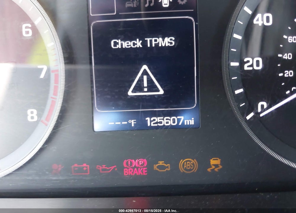 2015 HYUNDAI SONATA VIN: 5NPE24AF1FH005469