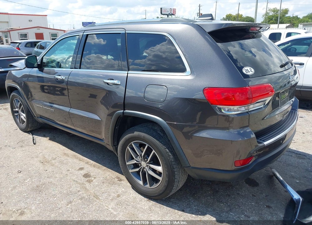 2017 JEEP GRAND CHEROKEE VIN: 1C4RJEBG7HC827757