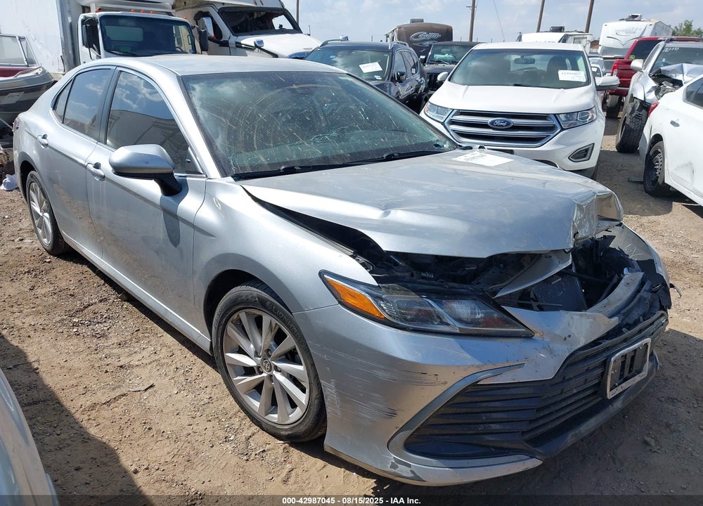 2021 TOYOTA CAMRY LE VIN: 4T1C11AK5MU588780