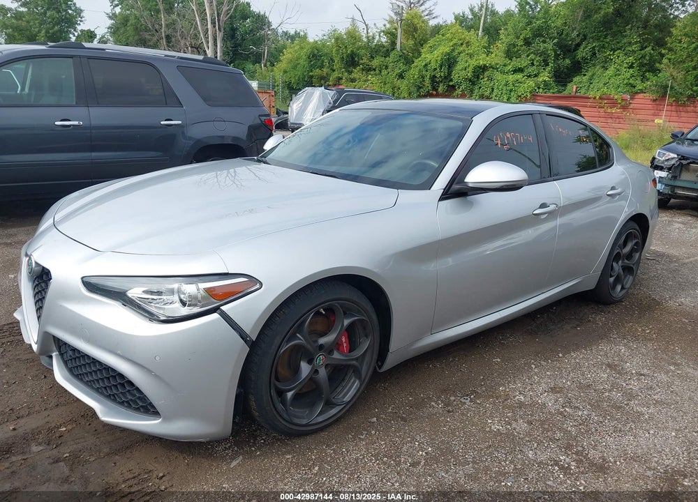 2018 ALFA ROMEO GIULIA VIN: ZARFAEEN7J7594836