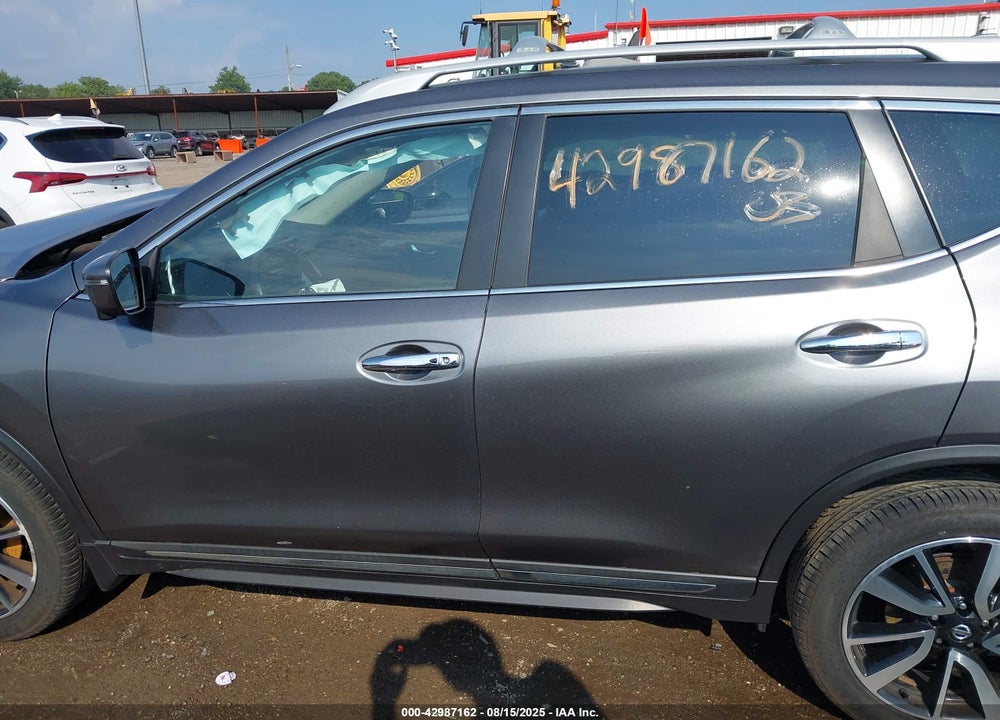 2019 NISSAN ROGUE VIN: 5N1AT2MV0KC838412