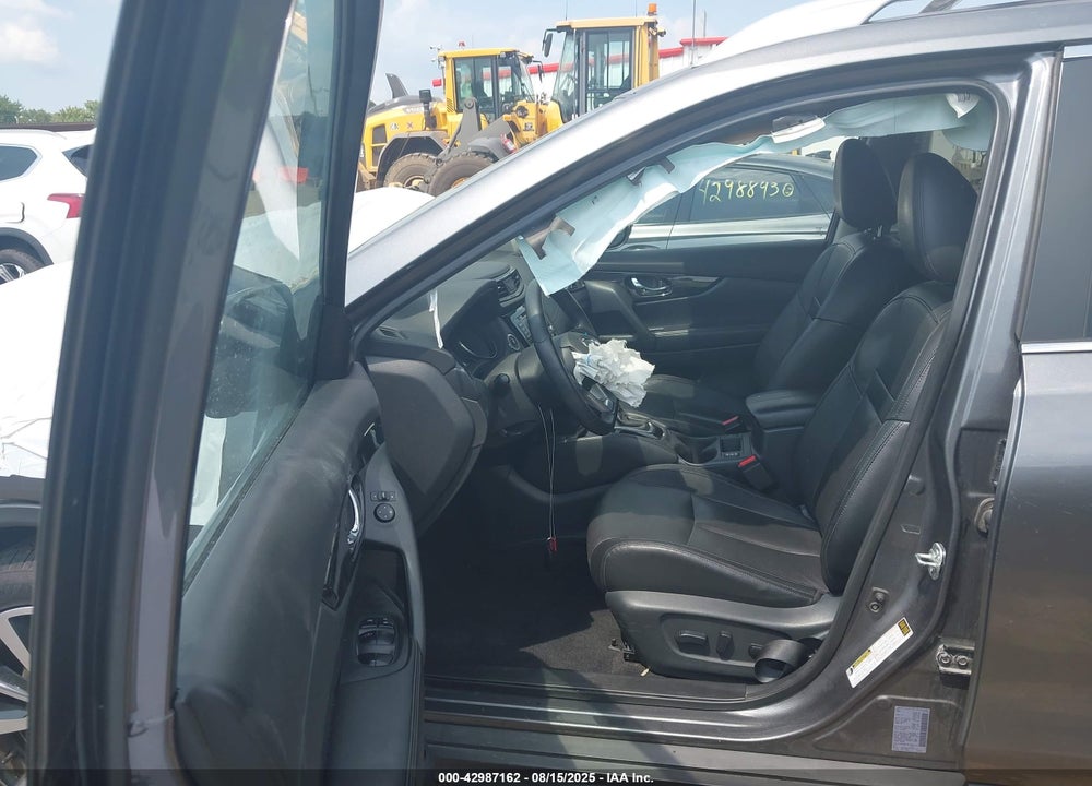 2019 NISSAN ROGUE VIN: 5N1AT2MV0KC838412