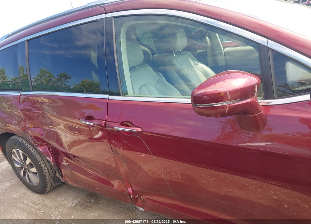 2021 CHRYSLER PACIFICA HYBRID TOURING L VIN: 2C4RC1L71MR591531