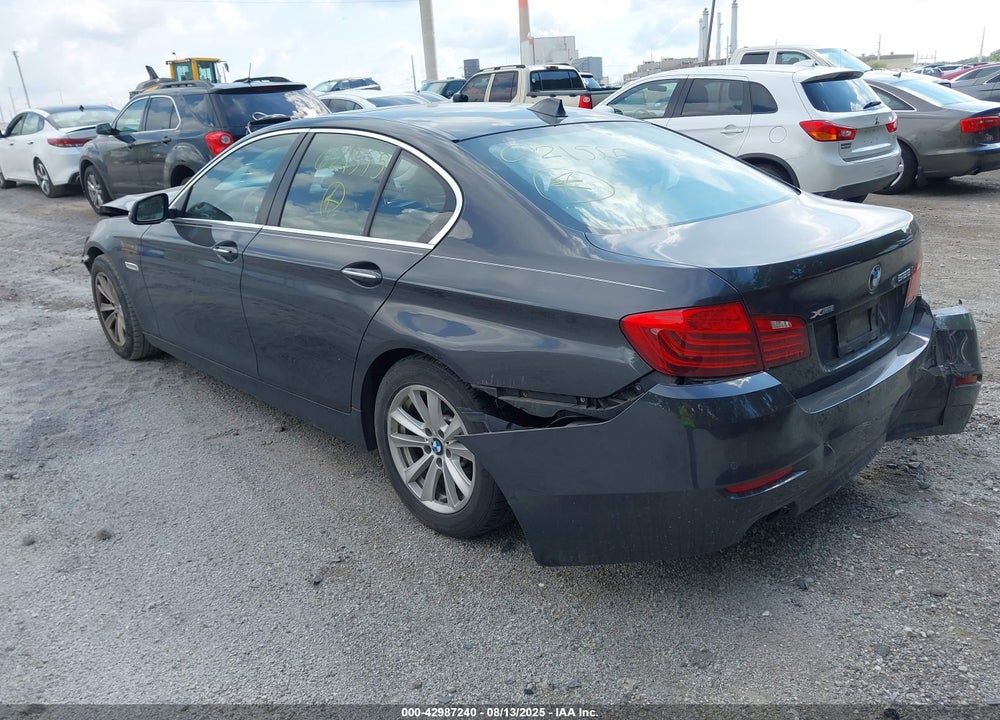 2015 BMW 5 SERIES VIN: WBA5A7C51FD621555