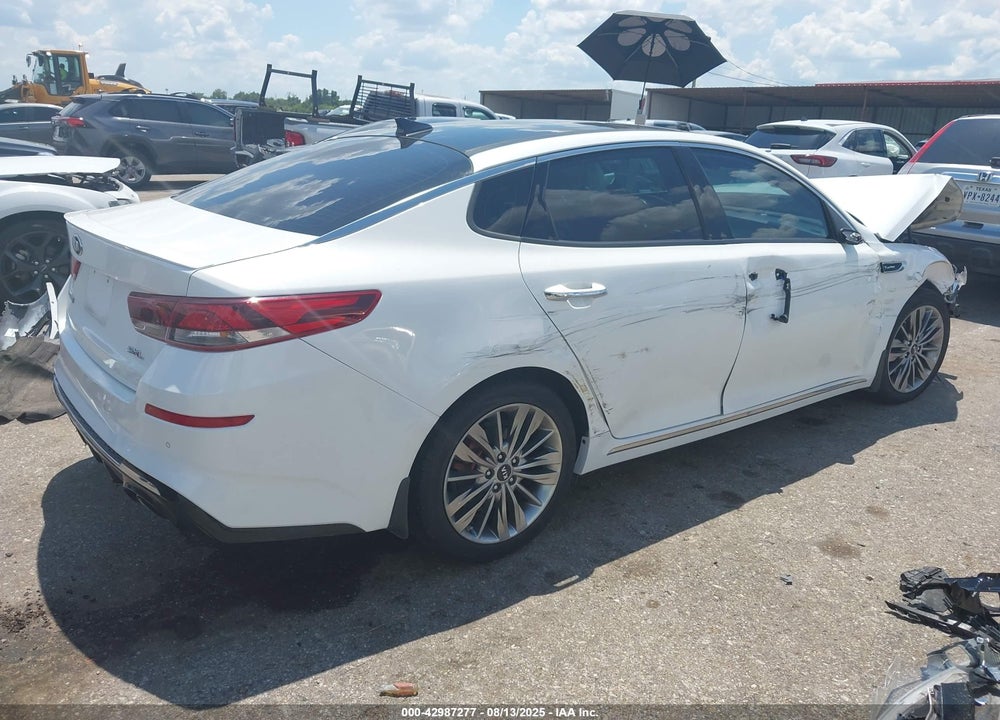 2019 KIA OPTIMA VIN: 5XXGV4L24KG308133