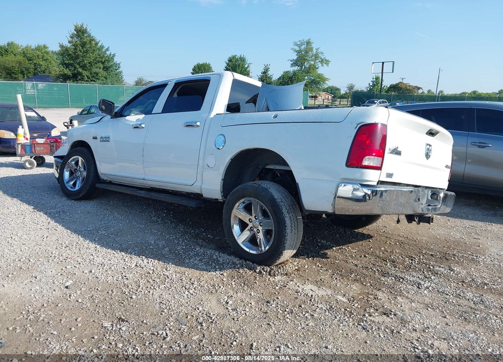 2015 RAM 1500 VIN: 1C6RR7KT9FS543820
