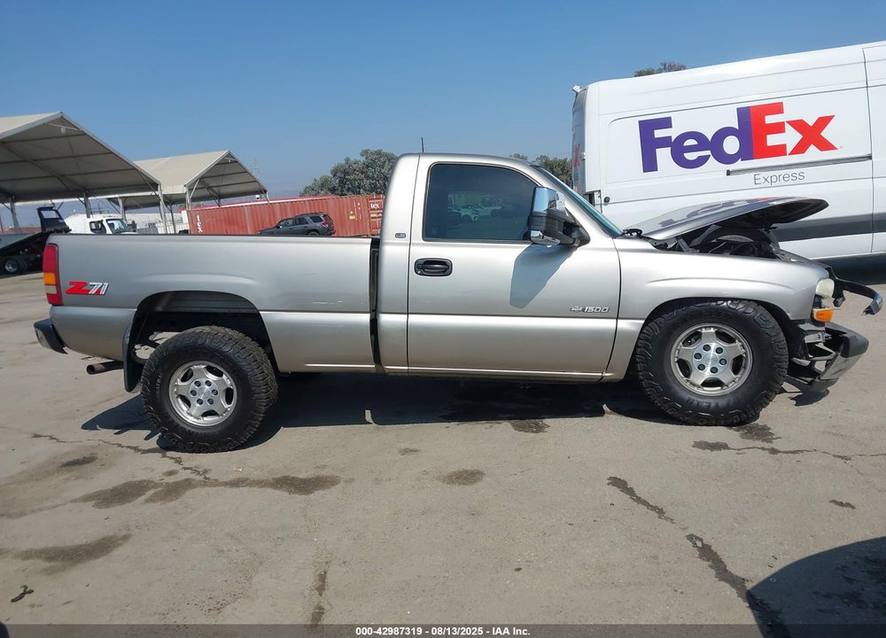 2000 CHEVROLET SILVERADO 1500 LS VIN: 1GCEK14T2YZ191504