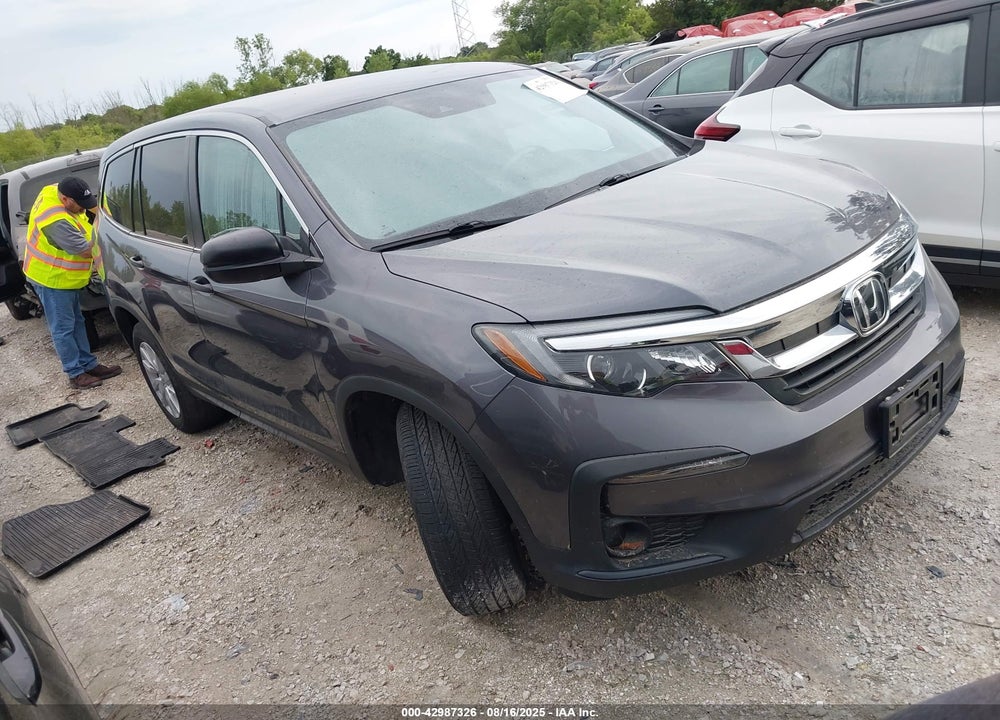 2021 HONDA PILOT AWD LX VIN: 5FNYF6H15MB019782
