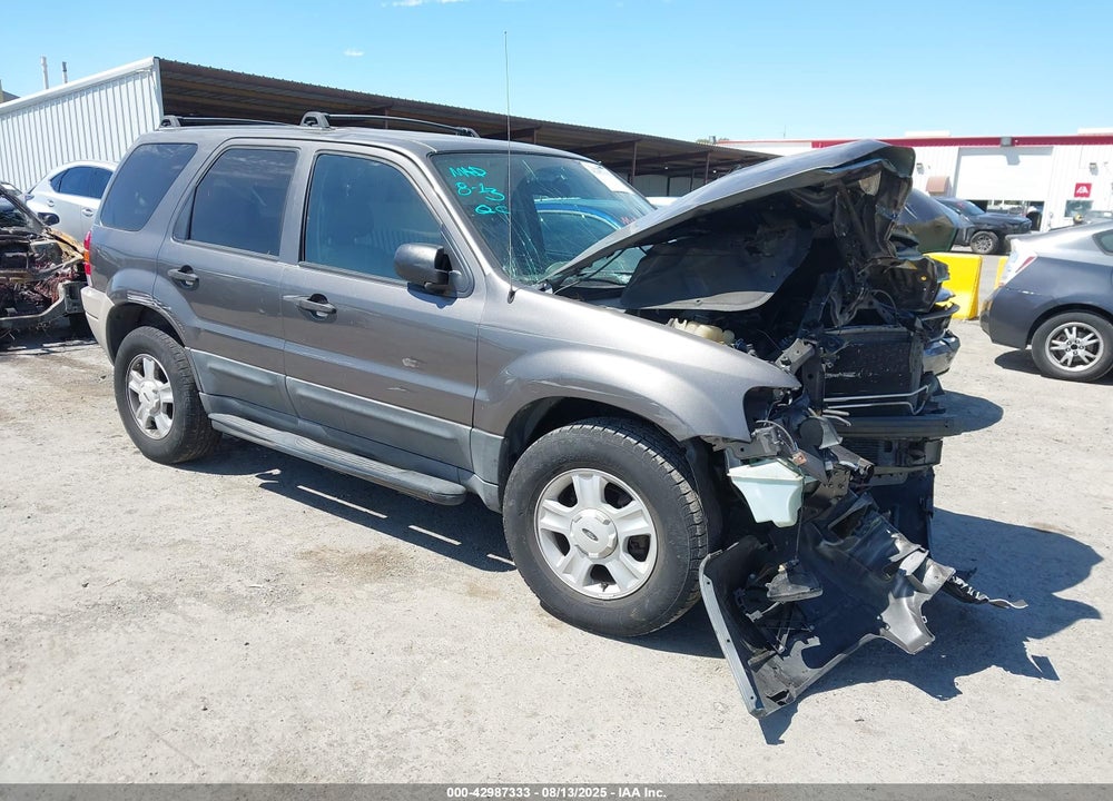 2004 FORD ESCAPE XLT VIN: 1FMCU93104KB12362
