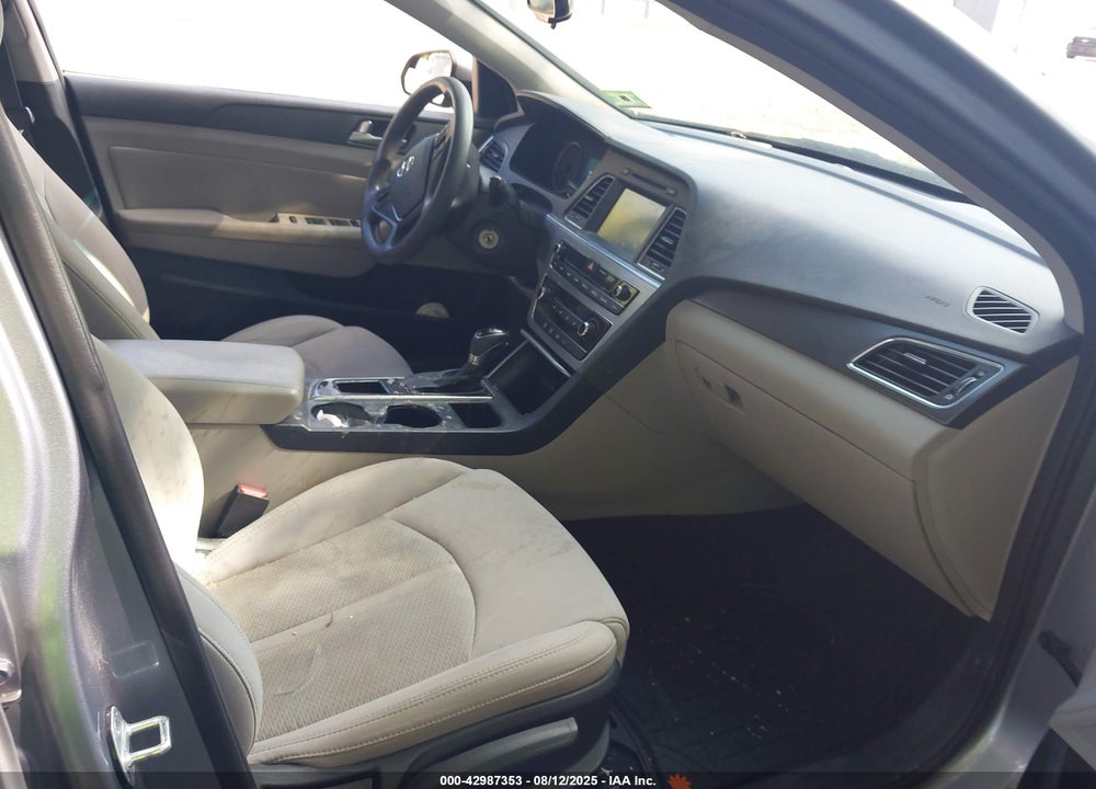 2016 HYUNDAI SONATA VIN: 5NPE34AF7GH297742