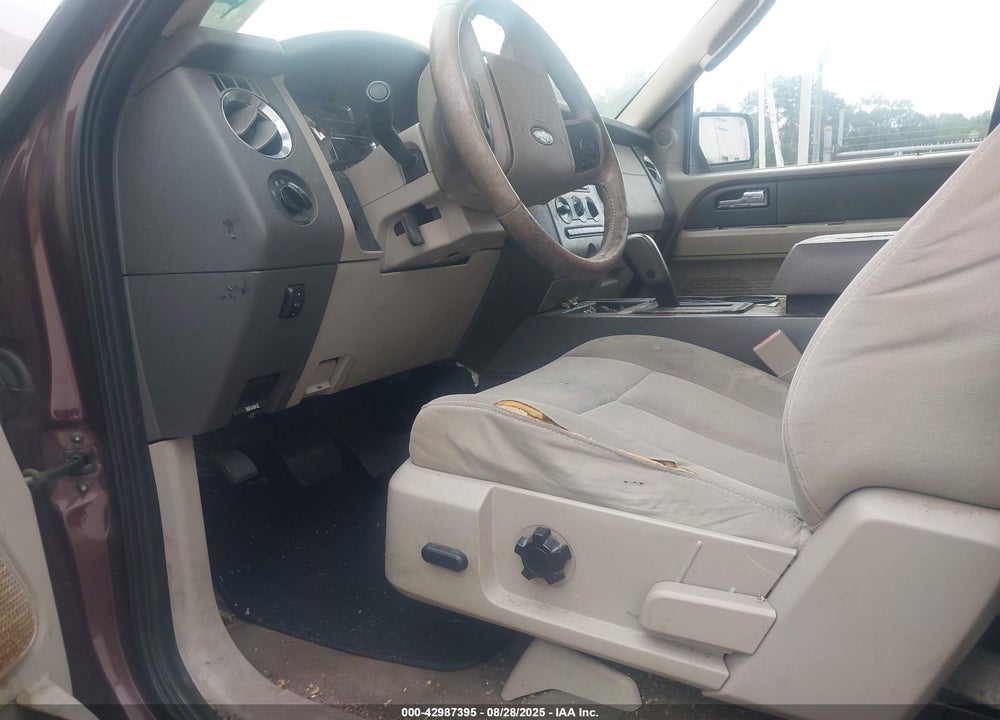 2011 FORD EXPEDITION VIN: 1FMJU1H59BEF00187