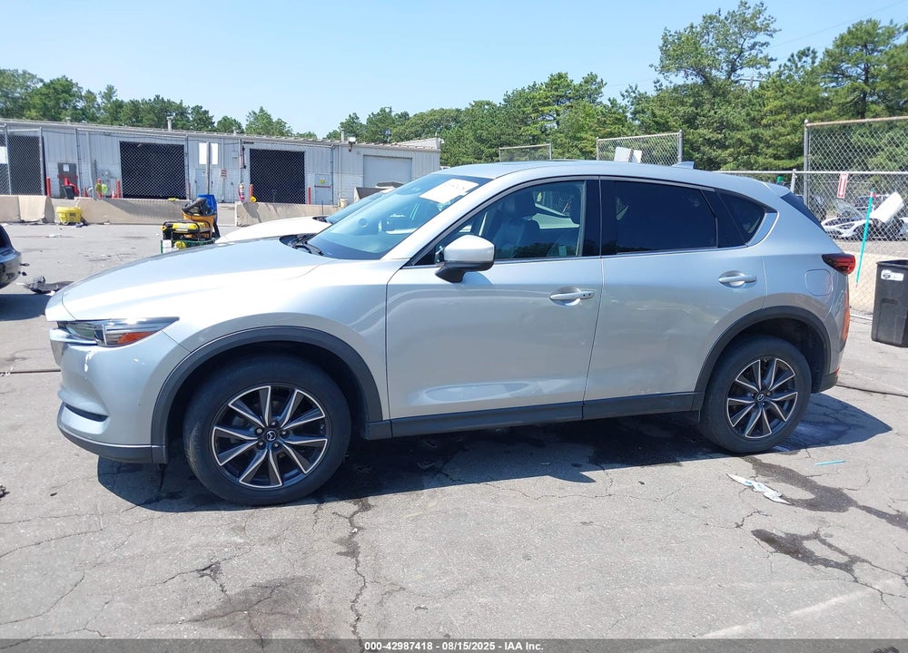 2018 MAZDA CX-5 VIN: JM3KFADM1J0315201