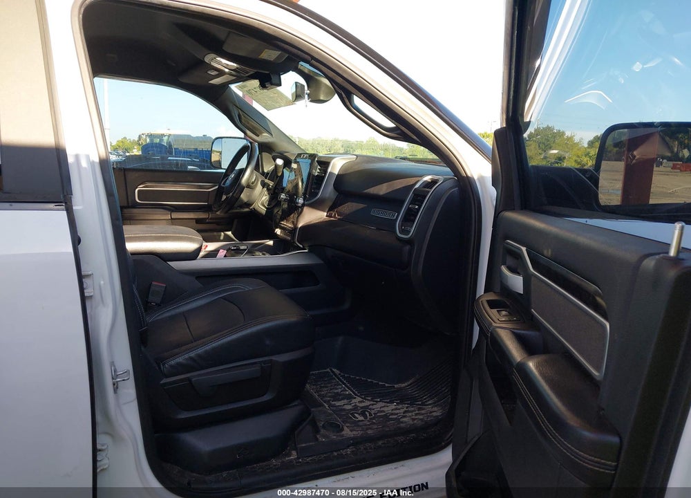 2020 RAM 2500 VIN: 3C6UR5DL6LG288882