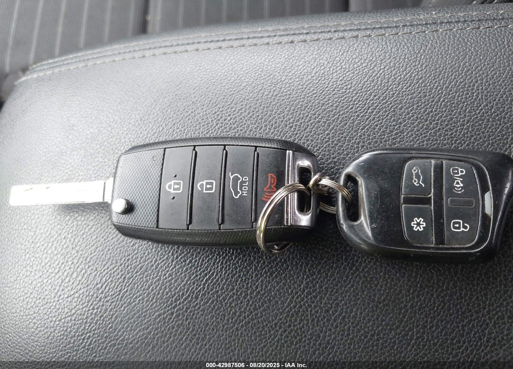 2018 KIA SPORTAGE VIN: KNDPMCAC9J7348224