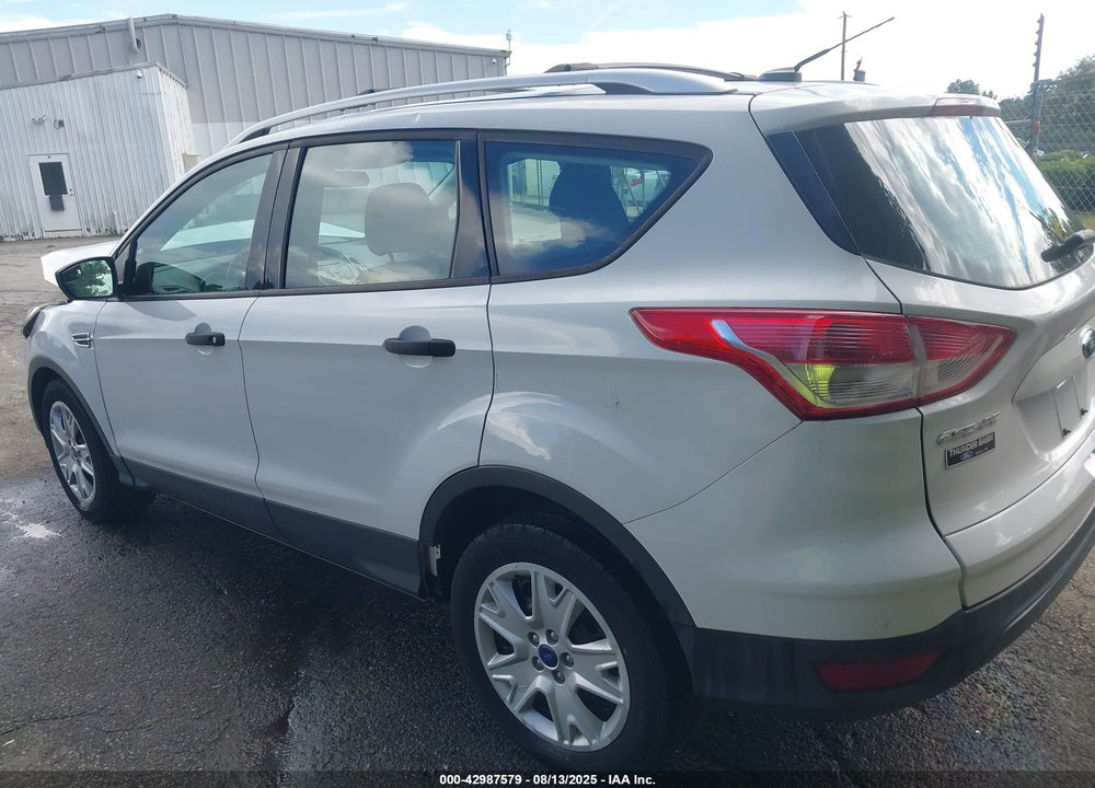 2016 FORD ESCAPE VIN: 1FMCU0F75GUA98477