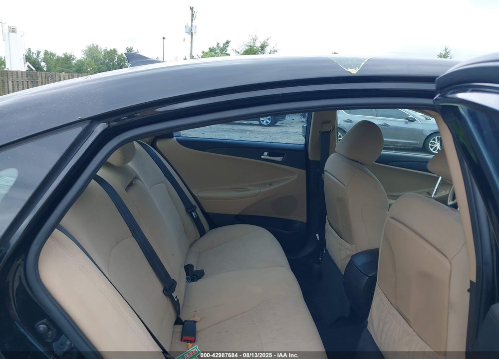 2014 HYUNDAI SONATA VIN: 5NPEB4AC9EH880920