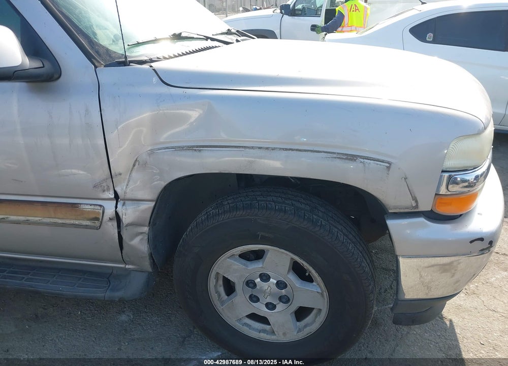 2005 CHEVROLET SUBURBAN 1500 LT VIN: 3GNFK16Z55G203847