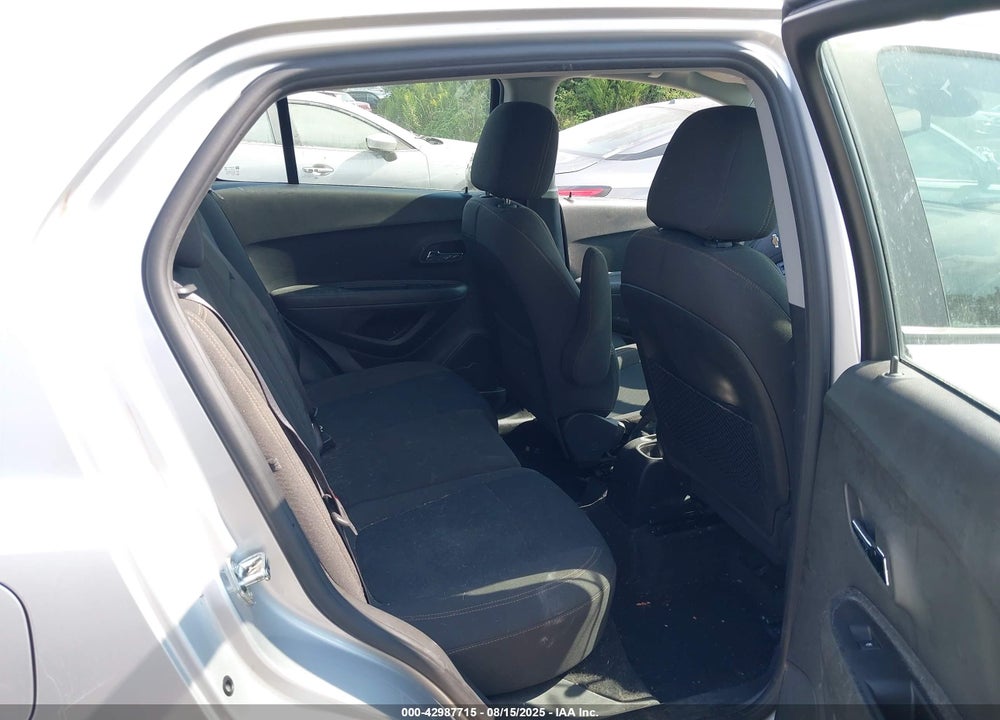 2017 CHEVROLET TRAX LS VIN: KL7CJNSB9HB245527