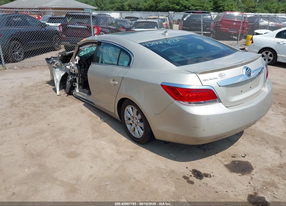2013 BUICK LACROSSE VIN: 1G4GC5ER8DF215098