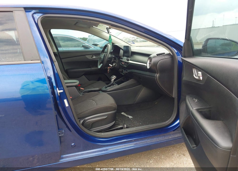 2019 KIA FORTE VIN: 3KPF24AD7KE109577