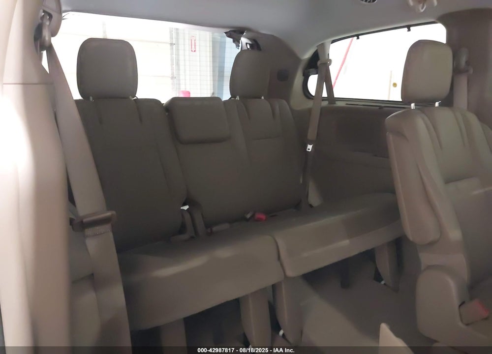 2015 CHRYSLER TOWN & COUNTRY TOURING VIN: 2C4RC1BG5FR727230