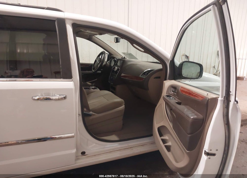 2015 CHRYSLER TOWN & COUNTRY TOURING VIN: 2C4RC1BG5FR727230