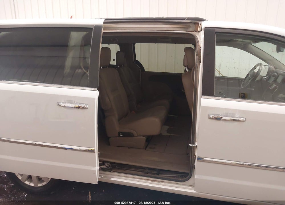 2015 CHRYSLER TOWN & COUNTRY TOURING VIN: 2C4RC1BG5FR727230