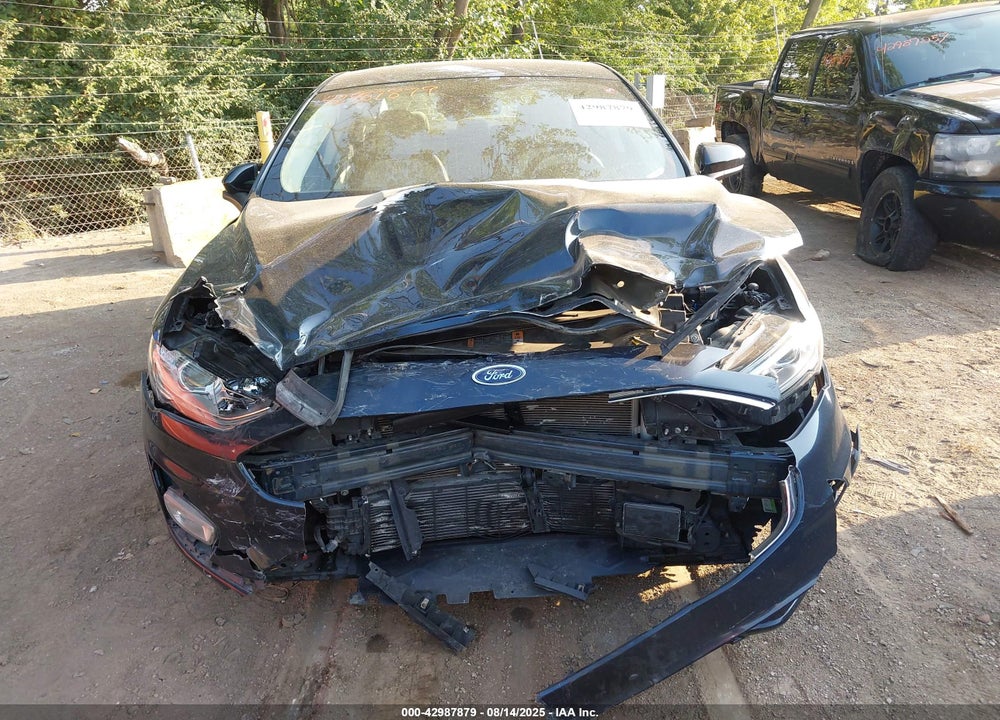 2020 FORD FUSION VIN: 3FA6P0HD4LR260859