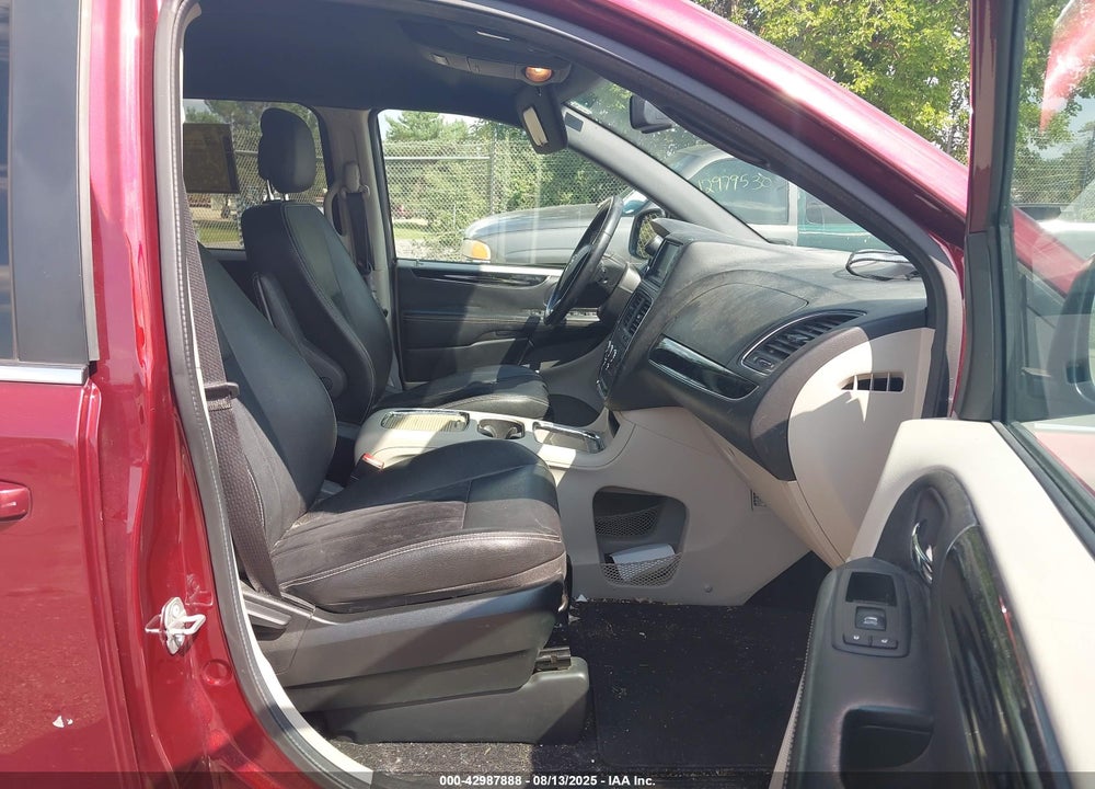 2018 DODGE GRAND CARAVAN SXT VIN: 2C4RDGCG1JR250190