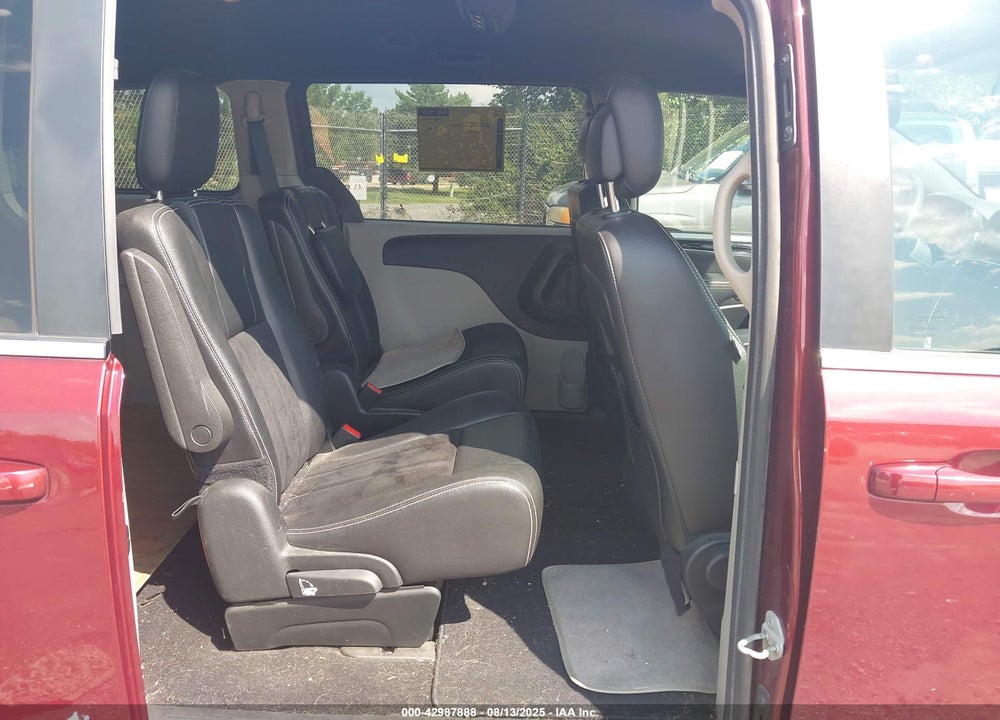 2018 DODGE GRAND CARAVAN SXT VIN: 2C4RDGCG1JR250190