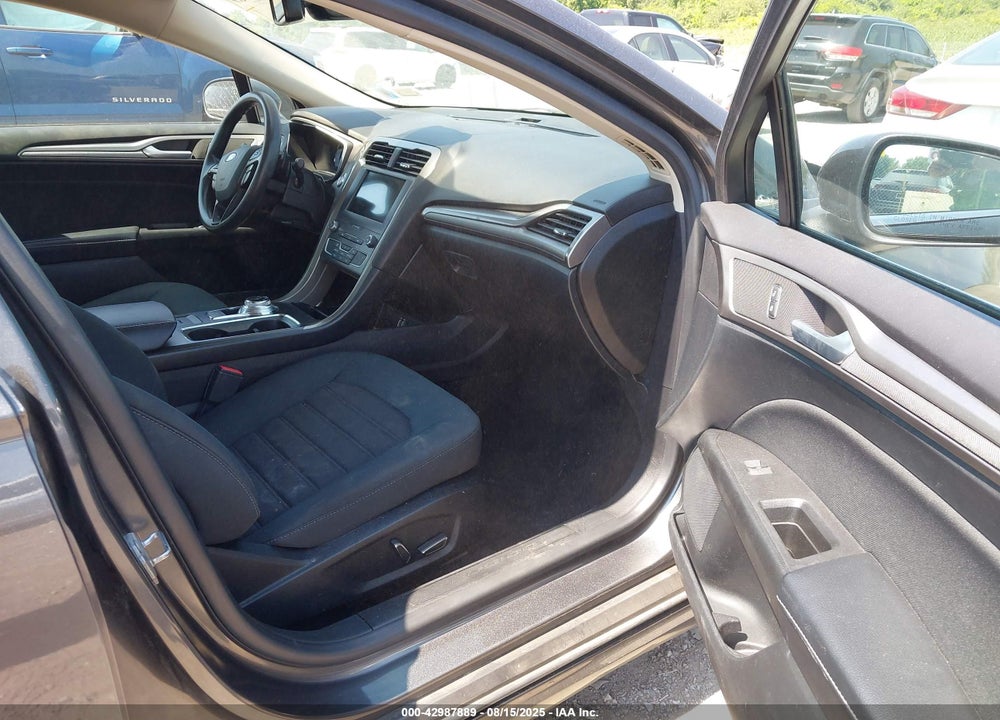 2019 FORD FUSION VIN: 3FA6P0HD6KR185774