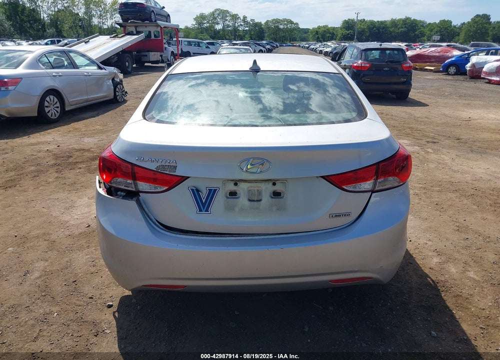 2013 HYUNDAI ELANTRA VIN: KMHDH4AE7DU970868