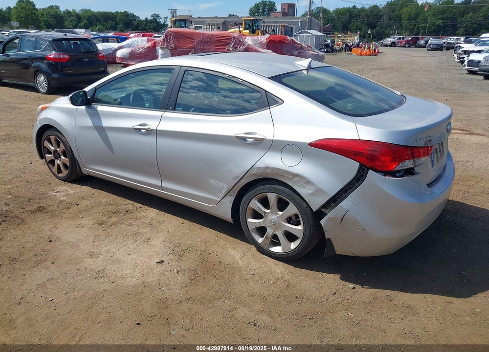 2013 HYUNDAI ELANTRA VIN: KMHDH4AE7DU970868