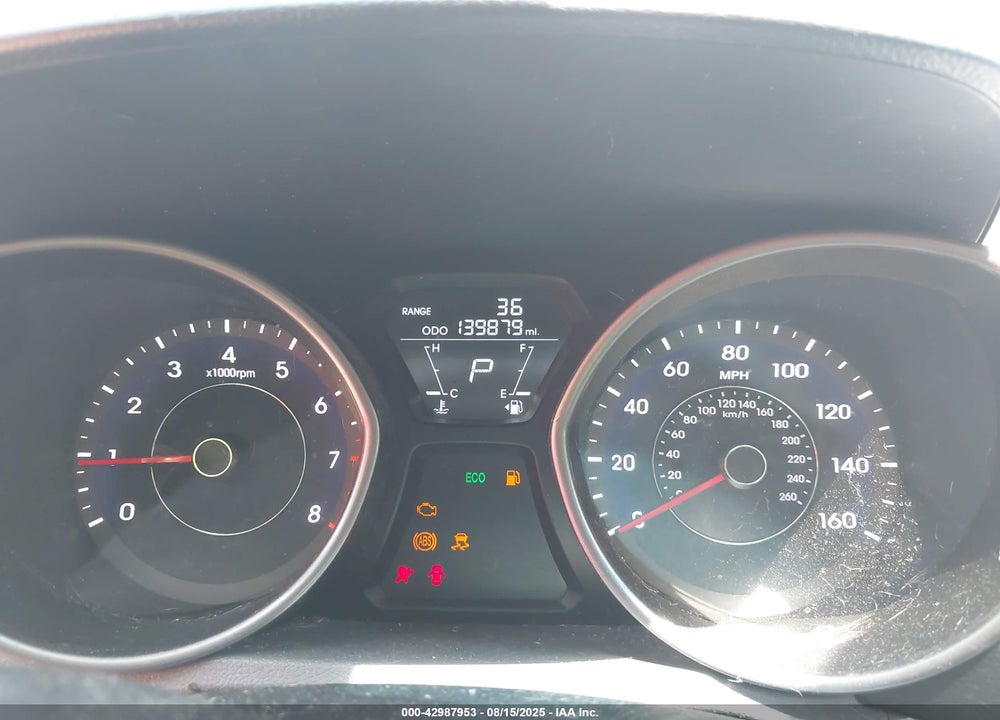 2013 HYUNDAI ELANTRA VIN: 5NPDH4AE6DH163885