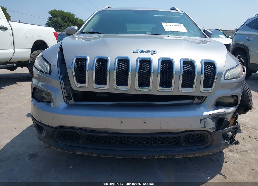 2016 JEEP CHEROKEE VIN: 1C4PJLCB5GW230523