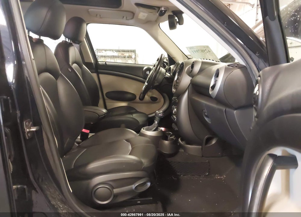 2012 MINI COOPER VIN: WMWZC5C53CWL57626