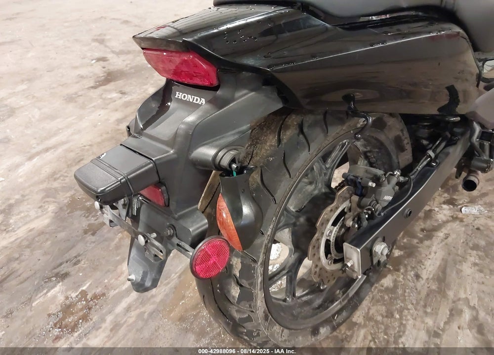 2014 HONDA CTX700 VIN: JH2RC6847EK000928