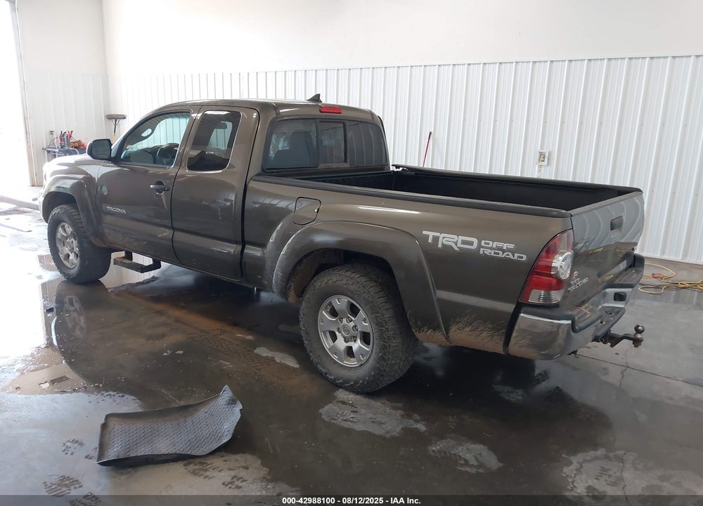 2015 TOYOTA TACOMA VIN: 5TFUU4EN1FX123615