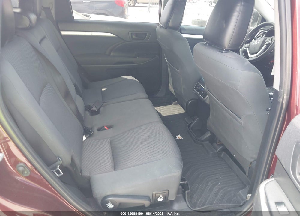 2019 TOYOTA HIGHLANDER VIN: 5TDZARFH6KS049726