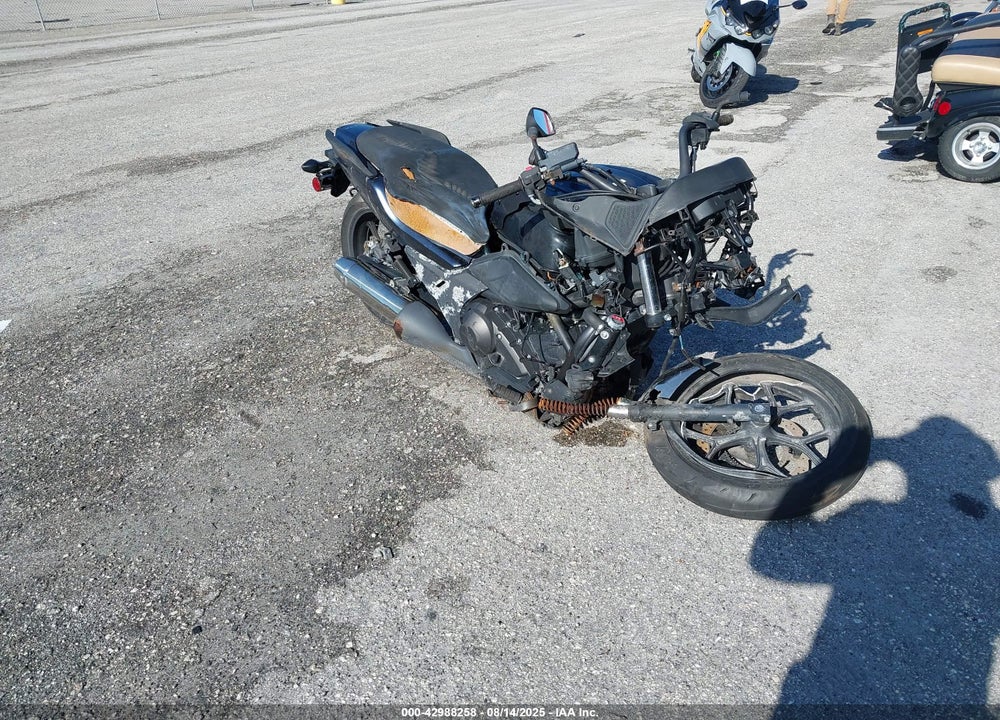 2015 HONDA CTX700 D VIN: JH2RC6949FK100514