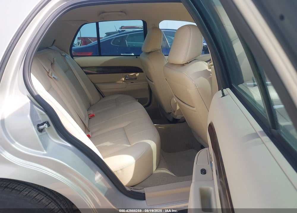 2008 MERCURY GRAND MARQUIS LS VIN: 2MEFM75V38X630232