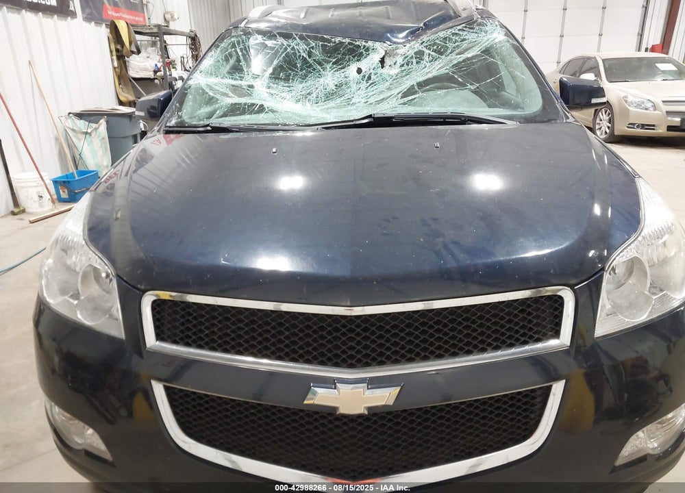 2010 CHEVROLET TRAVERSE LT VIN: 1GNLVFED7AS111140