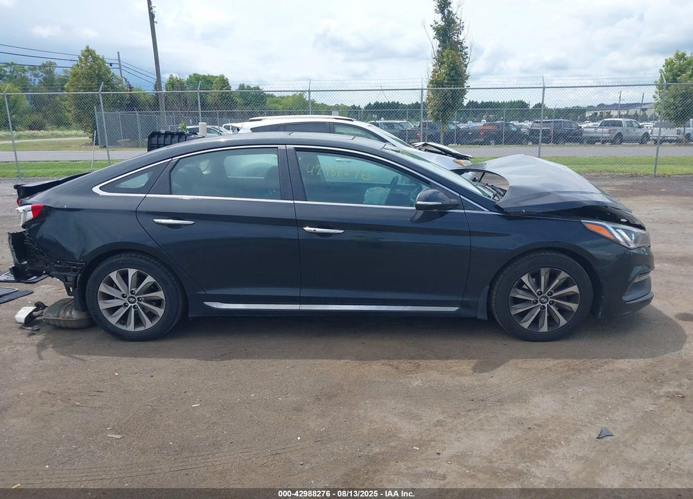 2017 HYUNDAI SONATA VIN: 5NPE34AF8HH437332