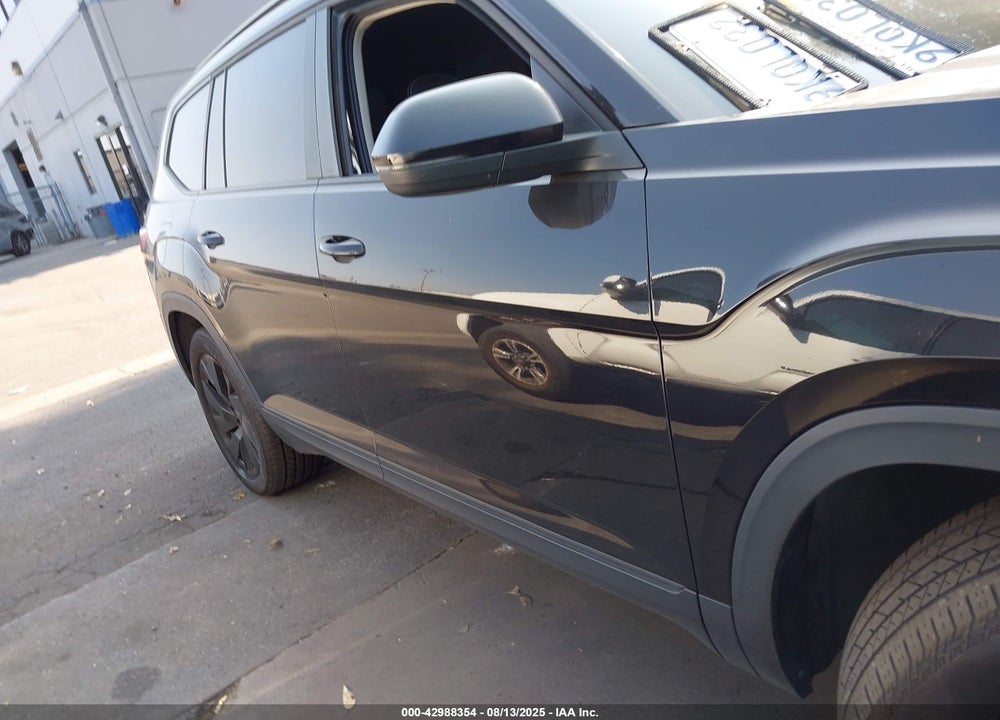 2024 VOLKSWAGEN ATLAS VIN: 1V2WR2CAXRC528560