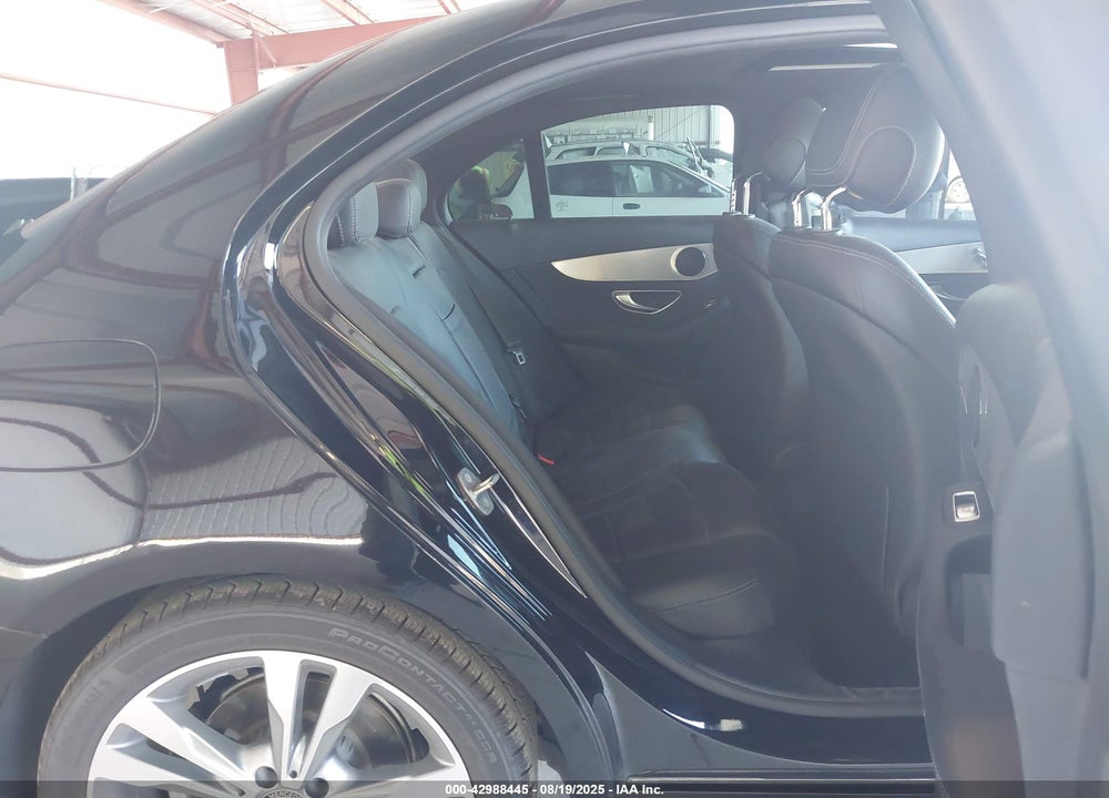 2018 MERCEDES-BENZ C 300 VIN: 55SWF4JB9JU248104